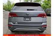$19289 : Volkswagen Taos 2024 SE 4dr thumbnail