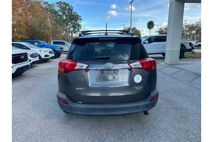 $13925 : Toyota RAV4 2013 AWD Limited image 5