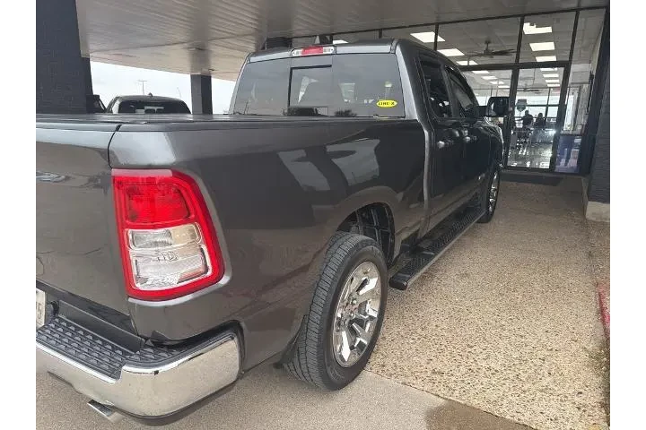 $28820 : Ram 1500 2019 4x2 Big Horn 4 image 3