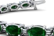 $4319 : Buy  9.00cttw Emerald Bracelet thumbnail