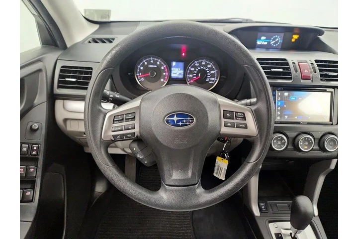 $16998 : Subaru Forester 2015 AWD 2.5 image 10