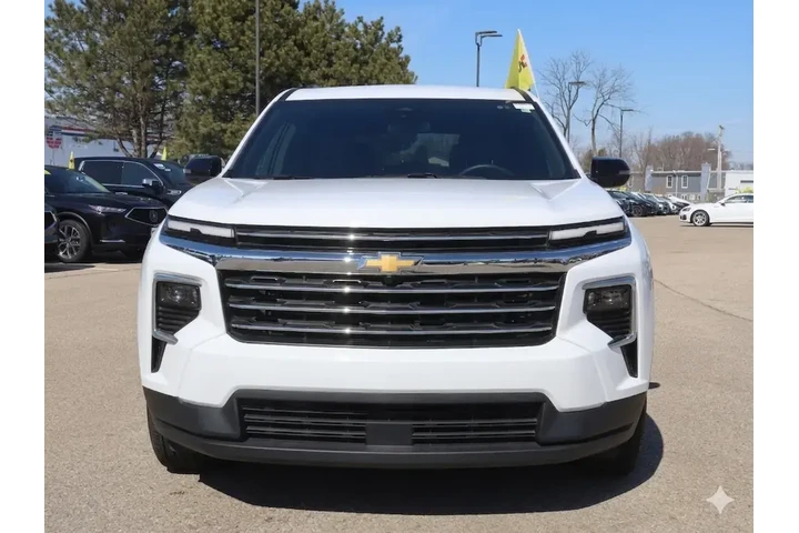 $38277 : Chevrolet Traverse 2025 4X4 image 3