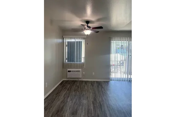 $2395 : Apartmento de 2 recamaras image 8