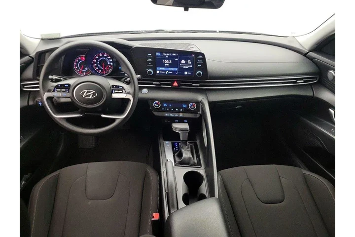 $15998 : Hyundai ELANTRA 2022 SEL 4dr image 9