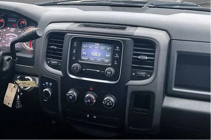 $11000 : Ram 1500 2013 4x4 Tradesman image 10