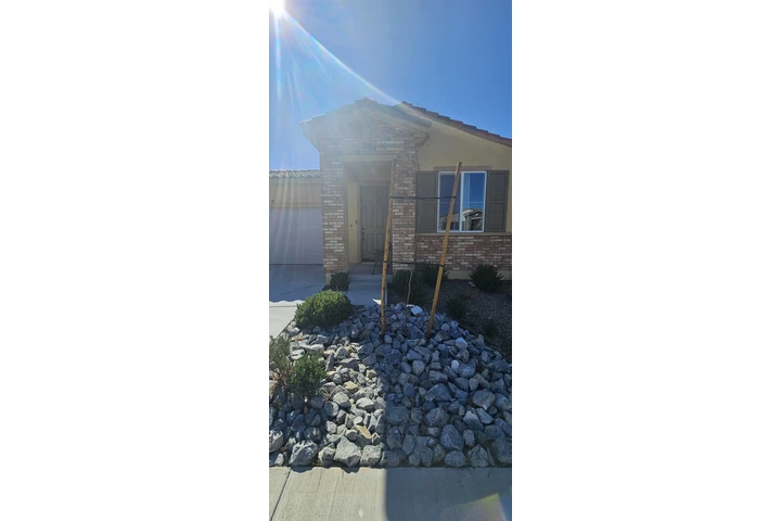 $750 : Nice room  in HESPERIA CA image 1