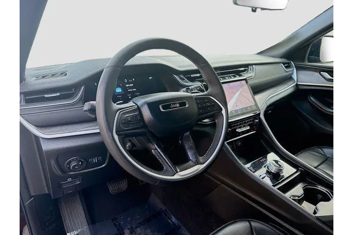 $28975 : Jeep Grand Cherokee L 2024 4 image 7