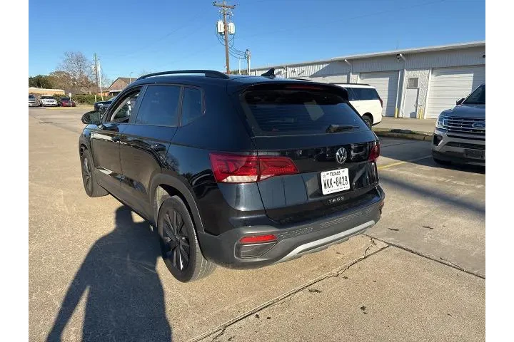 $16191 : Volkswagen Taos 2023 S 4dr S image 2