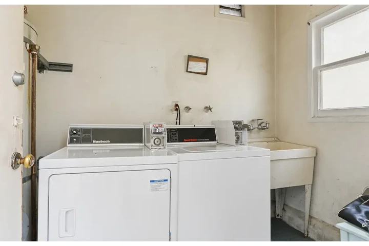 $1300 : Beautiful space image 9