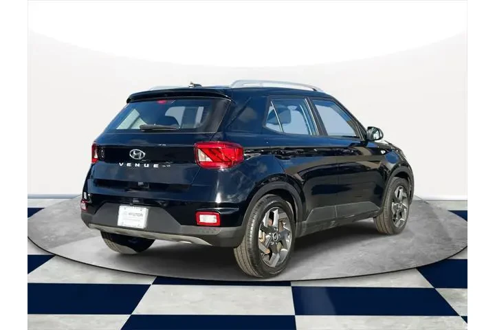 $18755 : Hyundai VENUE 2023 SEL 4dr C image 3
