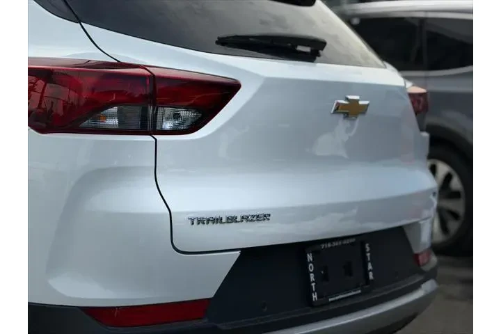 $16990 : Chevrolet Trailblazer 2022 L image 7