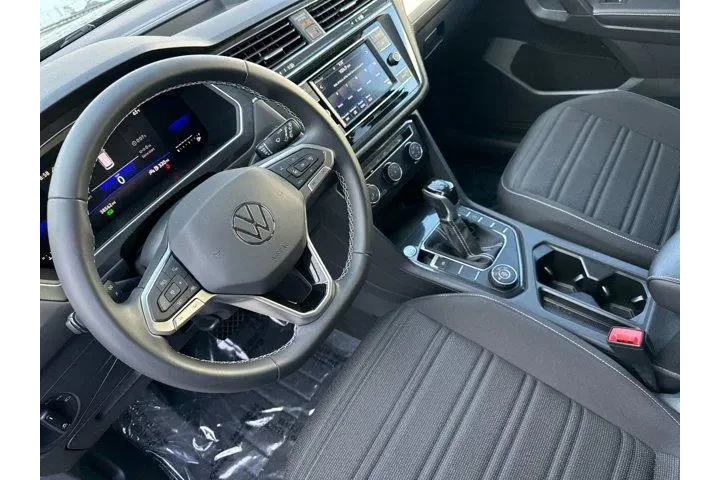 $17998 : Volkswagen Tiguan 2022 AWD S image 10