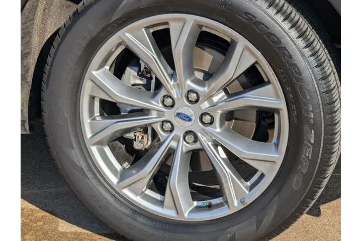 $28435 : Ford Explorer 2022 XLT 4dr S image 10