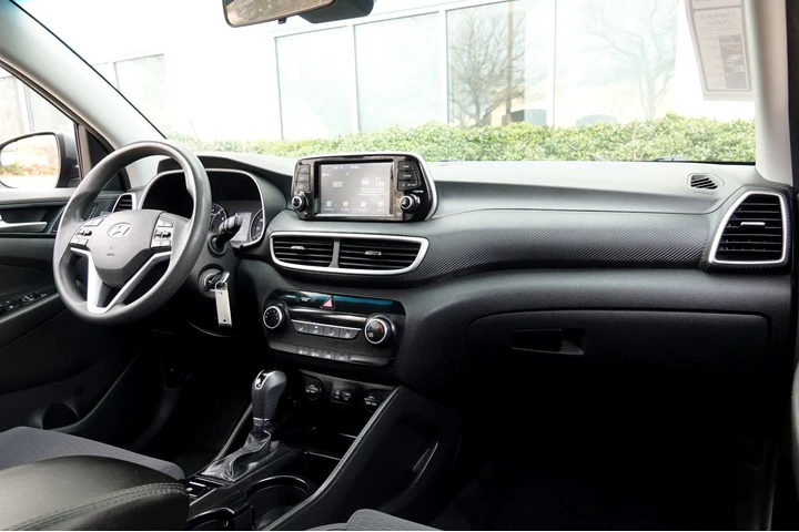 $11995 : 2019 Tucson SE image 7