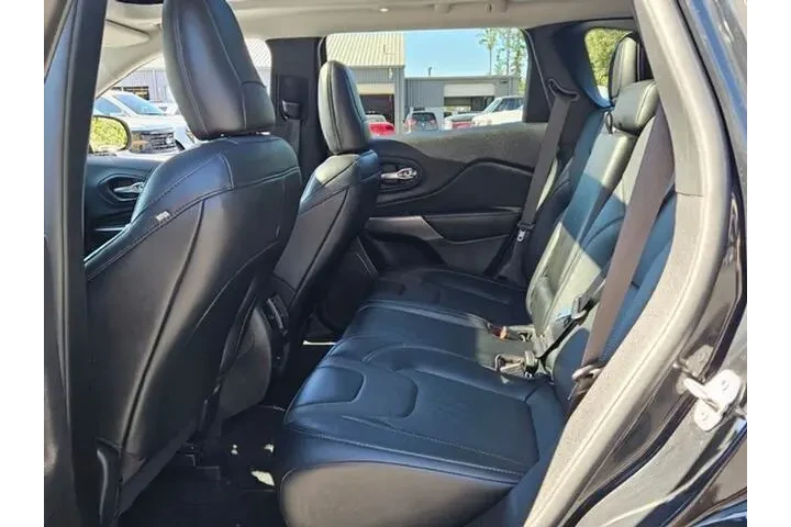 $24991 : Jeep Cherokee 2022 4x4 Limit image 9