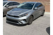 $18988 : Kia Forte 2023 LXS 4dr Sedan thumbnail