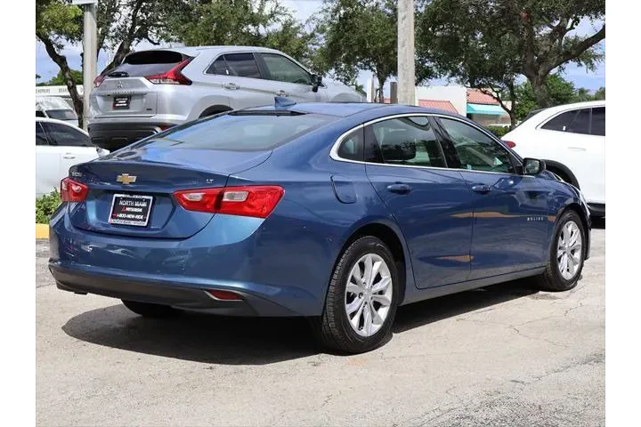 $16390 : Chevrolet Malibu 2024 LT 4dr image 9