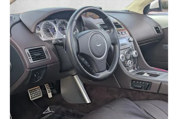 $39500 : Aston Martin DB9 2010 Volant image 9