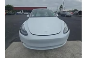 $27490 : Tesla Model Y 2023 AWD 4dr C thumbnail