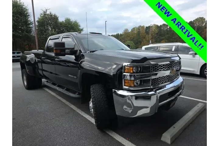 $38039 : Chevrolet Silverado 3500HD 2 image 1