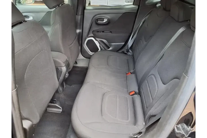 $11490 : Jeep Renegade 2018 4x4 Latit image 9