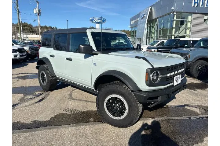 $38995 : Ford Bronco 2022 4x4 Base Ad image 2
