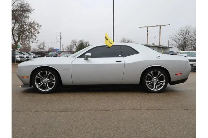 $23477 : Dodge Challenger 2021 R/T 2d image 6