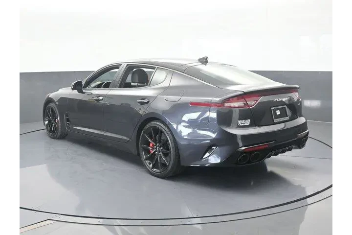 $39772 : Kia Stinger 2023 GT2 4dr Sed image 4