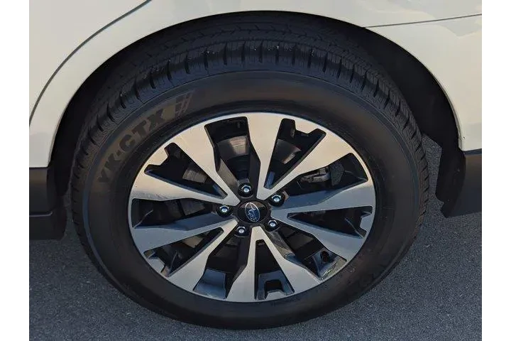 $22999 : Subaru Outback 2017 AWD 2.5i image 7