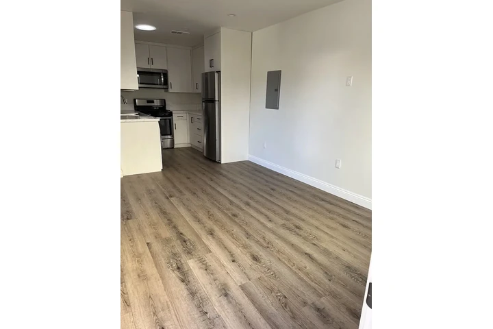 $2500 : Your dream home awaits you….. image 6