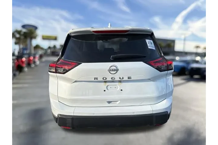$23282 : Nissan Rogue 2025 SV 4dr Cro image 5