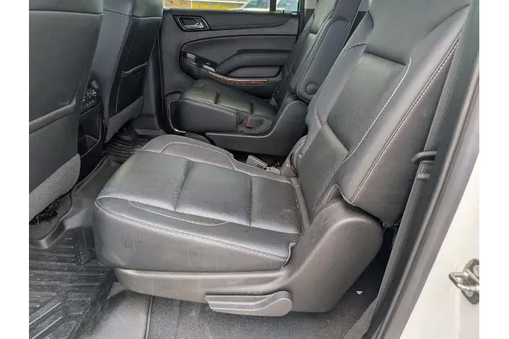 $35000 : Chevrolet Suburban 2019 4x4 image 7