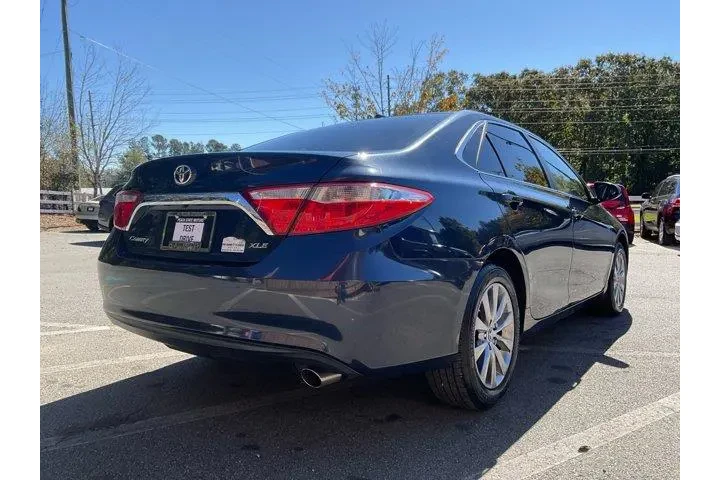 $15985 : Toyota Camry 2017 SE 4dr Sed image 5