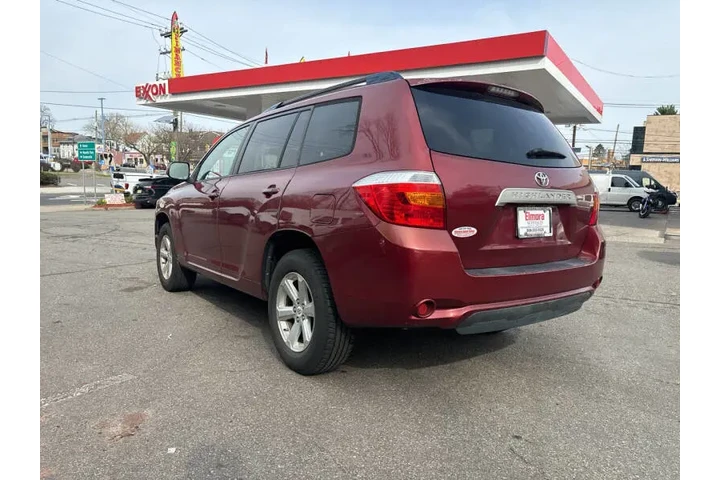 $8499 : 2010 Highlander image 5
