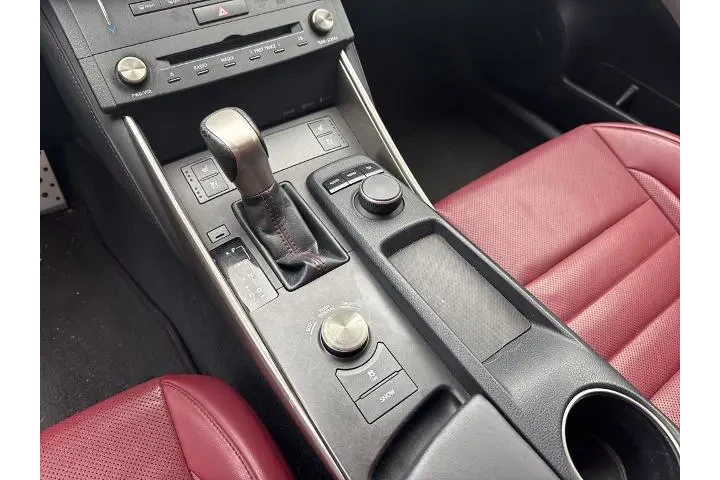 $20725 : Lexus IS 250 2015 4dr Sedan image 8