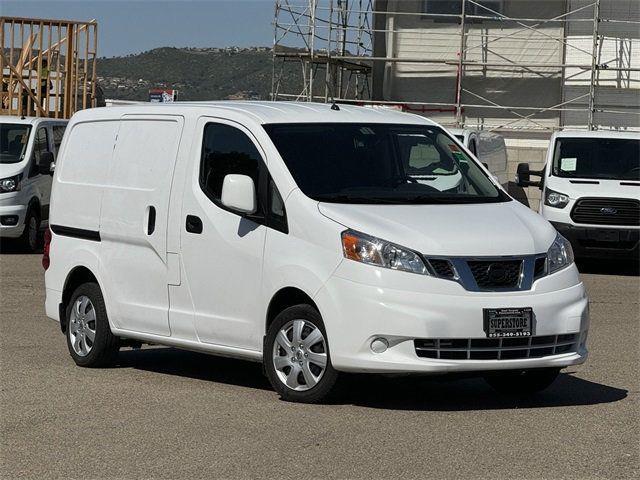 $18888 : 2017 NV200 Compact Cargo image 2