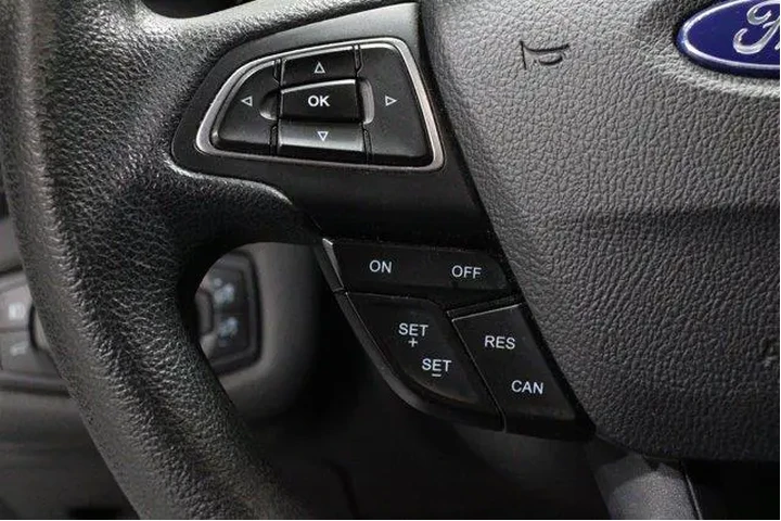 $13982 : Ford Escape 2018 SE 4dr SUV image 9