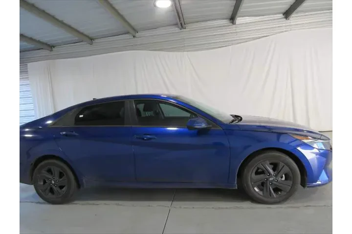 $17990 : Hyundai ELANTRA 2021 SEL 4dr image 7