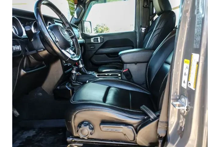 $27555 : Jeep Gladiator 2020 4x4 Over image 10