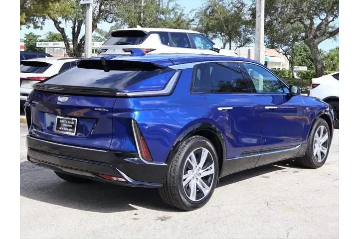 $30990 : Cadillac LYRIQ 2024 AWD Tech image 10