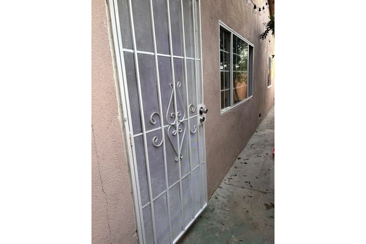 $2500 : Rento una casita image 6