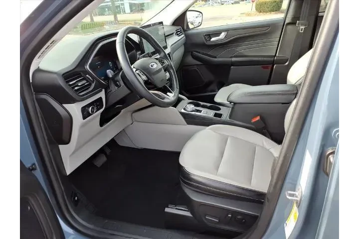 $26488 : Ford Escape 2024 AWD Platinu image 10