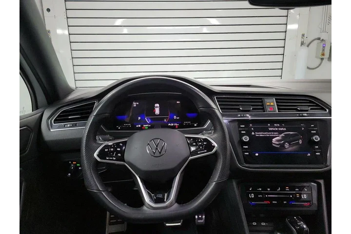 $25998 : Volkswagen Tiguan 2023 SE R- image 10