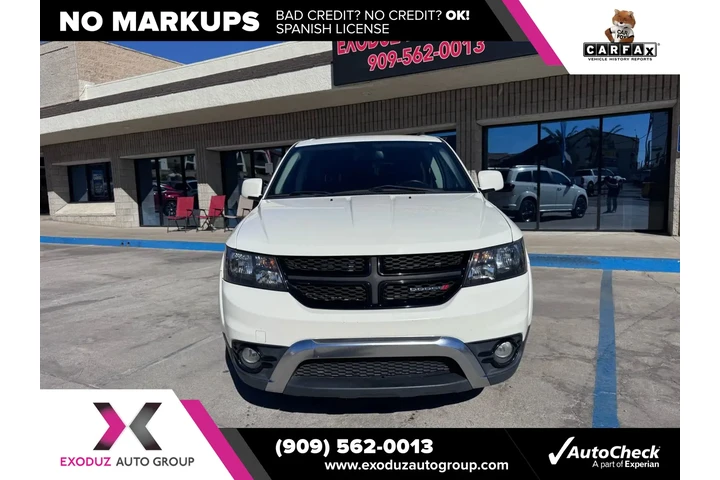 $11995 : 2019 Journey Crossroad image 3