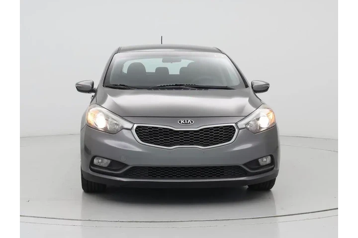 $10998 : Kia Forte5 2016 LX 4dr Hatch image 5