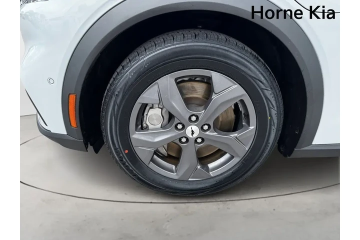 $23949 : Ford Mustang Mach-E 2023 Sel image 6