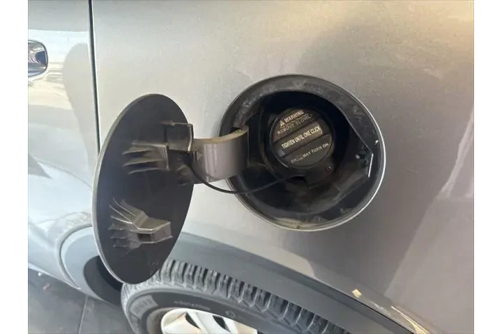 $9999 : Kia Sorento 2017 LX V6 4dr S image 9