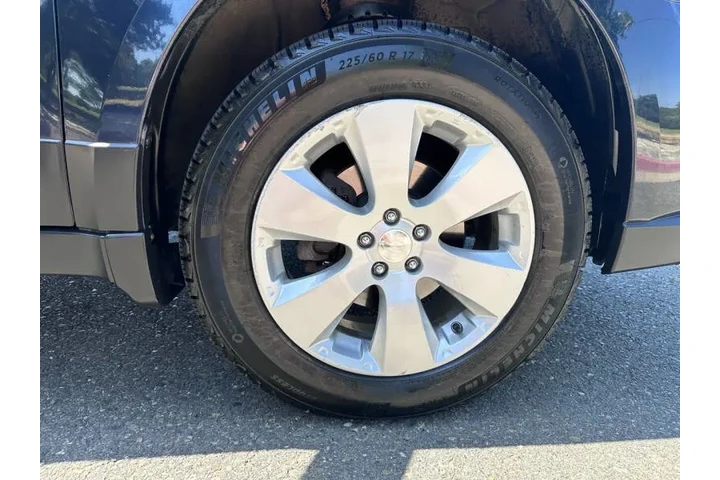 $8670 : 2012 Outback 2.5i Premium image 6