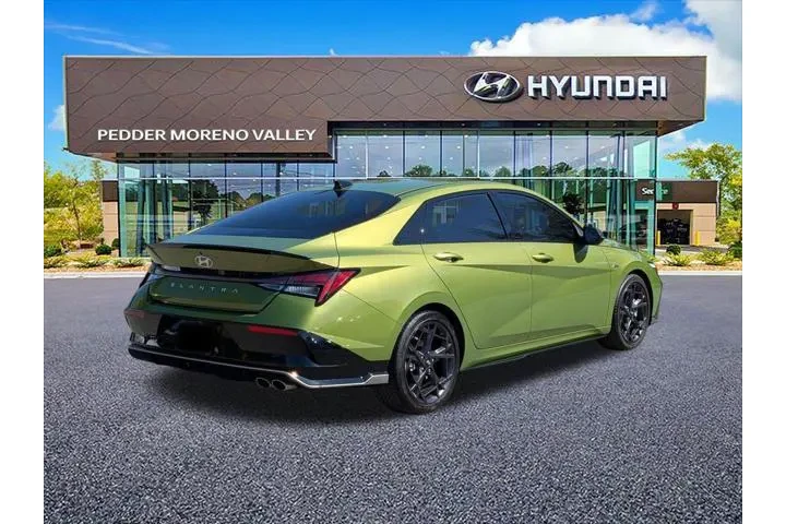 $22895 : Hyundai ELANTRA 2024 N Line image 4