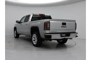$29998 : GMC Sierra 1500 2018 4x4 SLT thumbnail